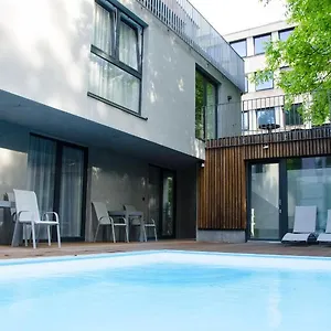 4 & 5 , Salisburgo Austria