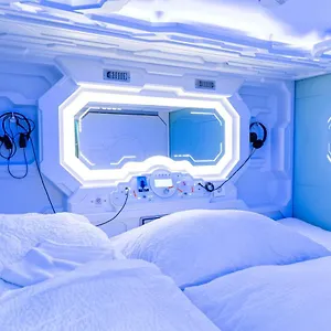 Space - Hall Wenen